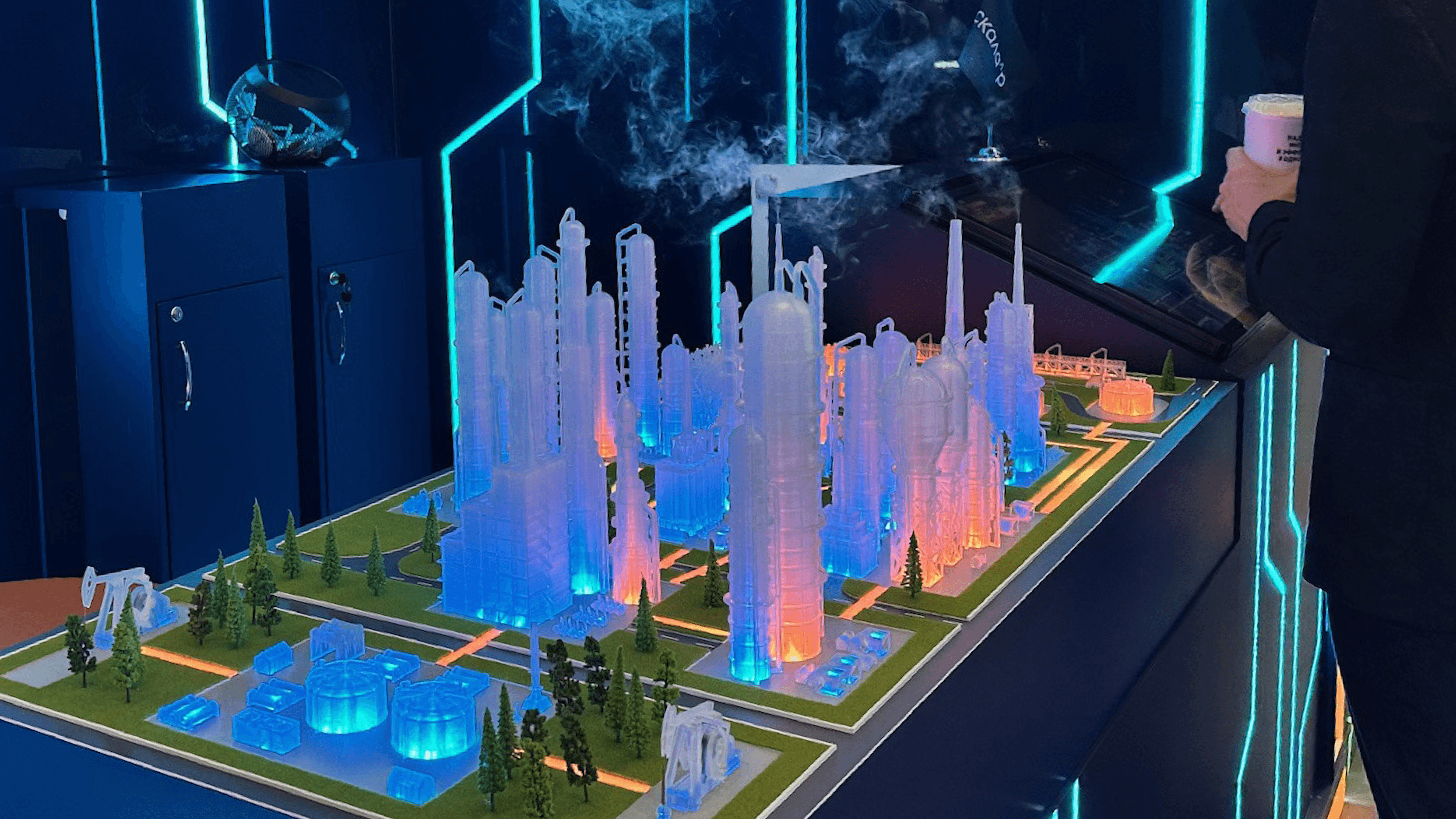 Интерактивная физическая модель промышленного завода.