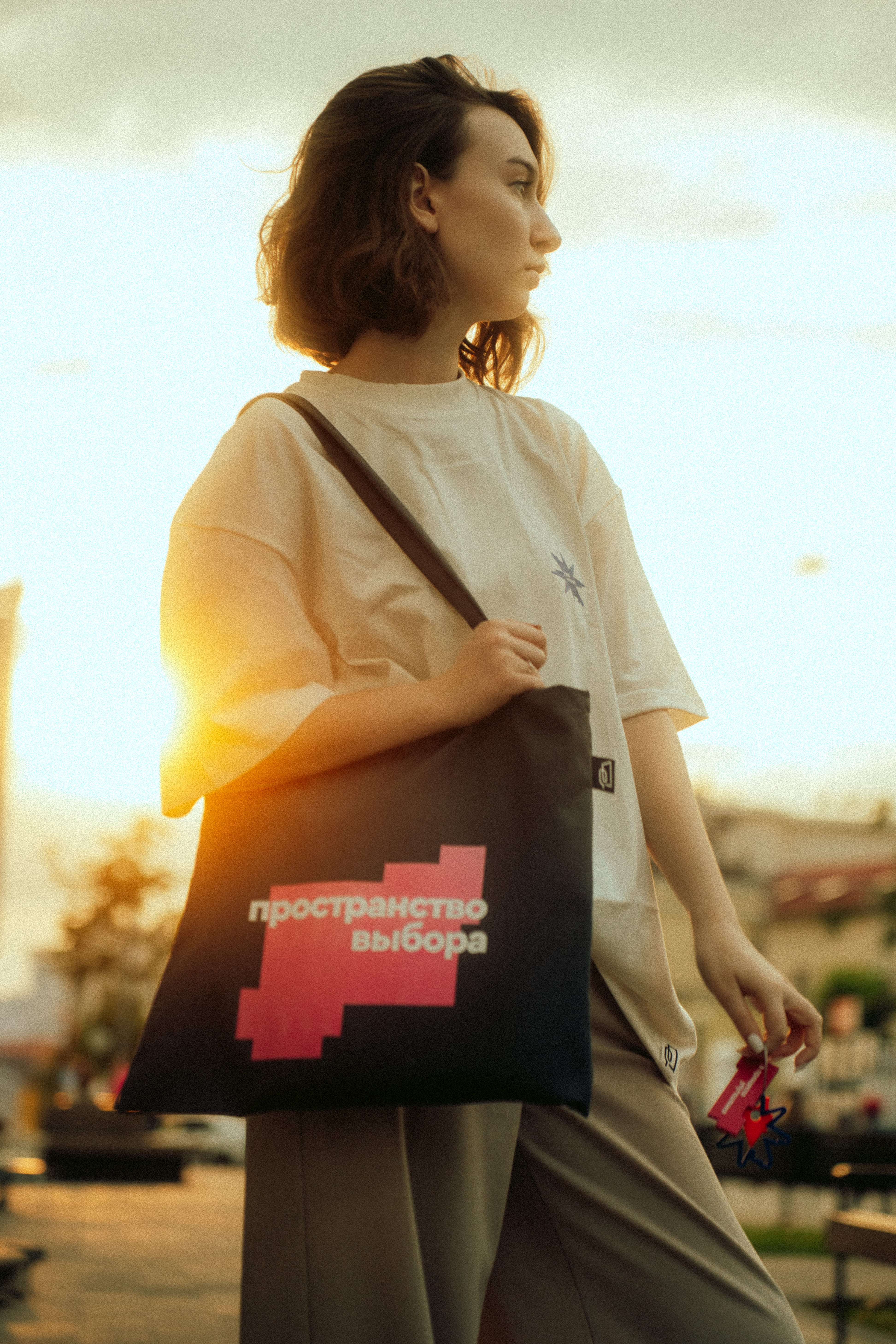 Фирменный шоппер проекта.