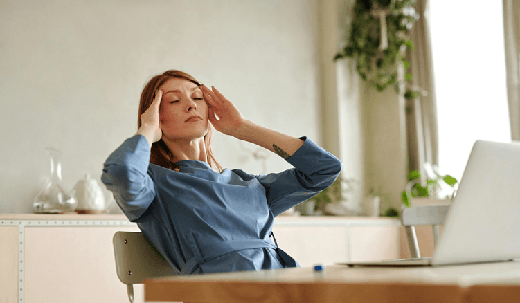 Одно прерывание — и нужно 23 минуты, чтобы вернуться к задаче. В кризис этих минут нет.