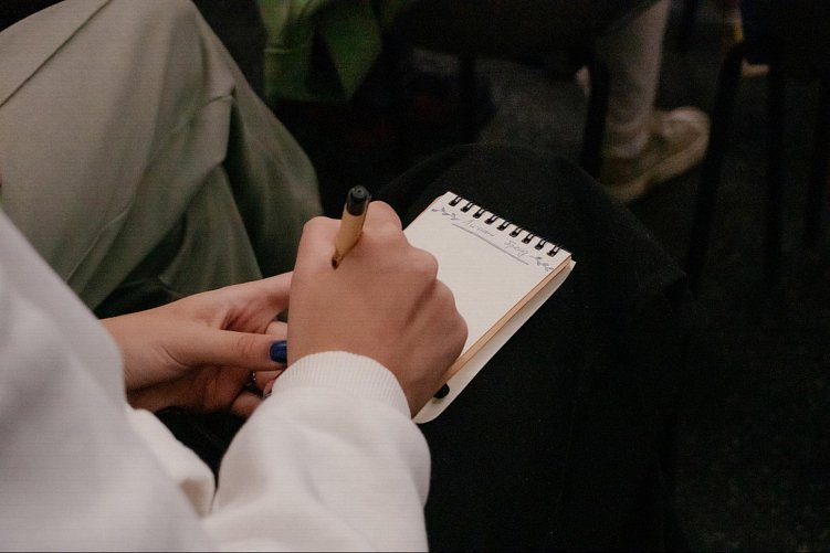 Что такое личный бренд и почему в 2024 году без него никак. Интервью для «Русской барыни»