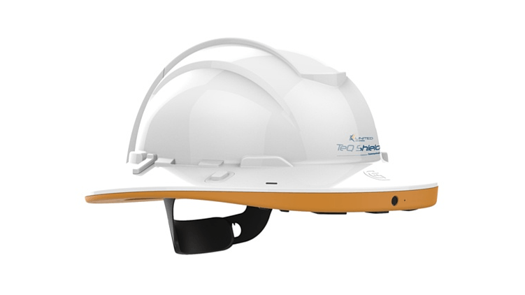 IoT-каска Guardhat передает данные о состоянии рабочего в реальном времени.