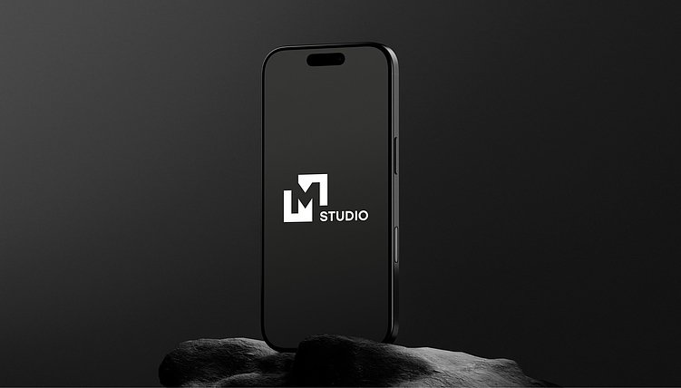 Лого MIKHAILOV studio.