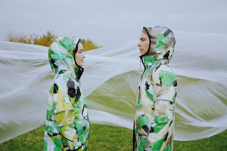 Трендовый мерч: как сделать корпоративную одежду, которую хочется носить