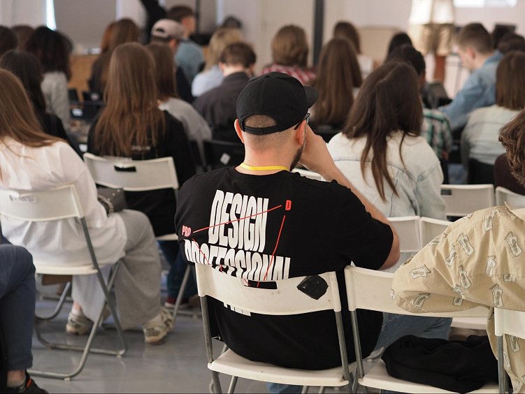 Что такое личный бренд и почему в 2024 году без него никак. Интервью для «Русской барыни»