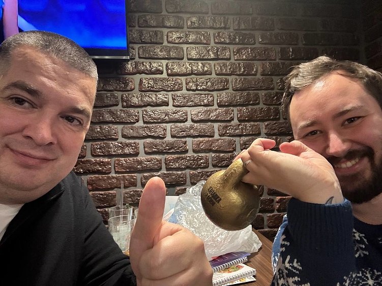 Поработали с контенщиками на аутсорсе и наконец-то поняли, как строить маркетинг в дизайн-агентстве