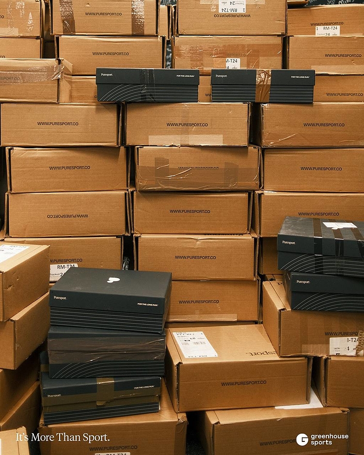 Обзор вау-рассылок 2025: как бренды превращают подарок в медиаинструмент