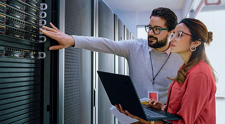 ТОП-24 зарубежных хостинга: рейтинг лучших иностранных провайдеров