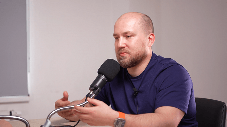 Внедряя ИИ, можно заменять или усиливать человека. Все успешные внедрения — это усиление человека