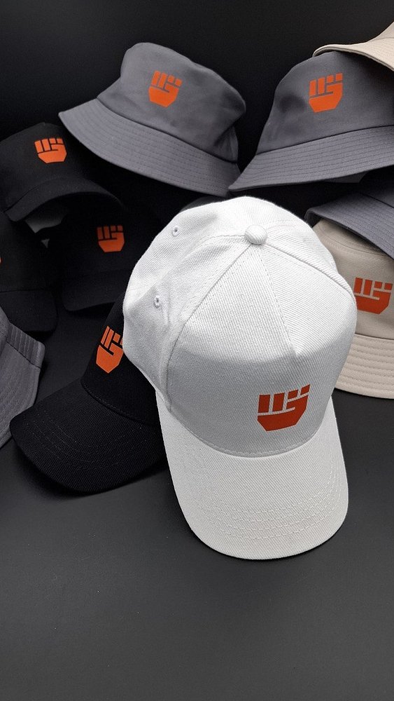 Культура мерча: как компании подходят к выбору «той самой» одежды (и не только)