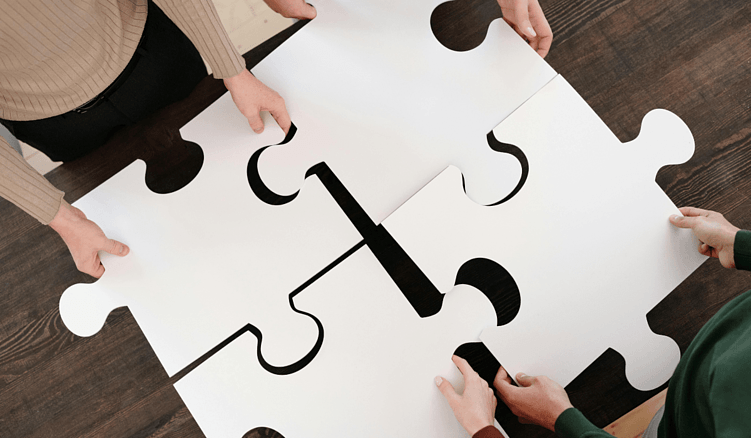 В кризис выживают не самые сильные. Выживают самые адаптивные.