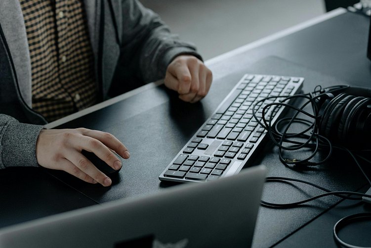 Что такое API и как его использовать в работе?