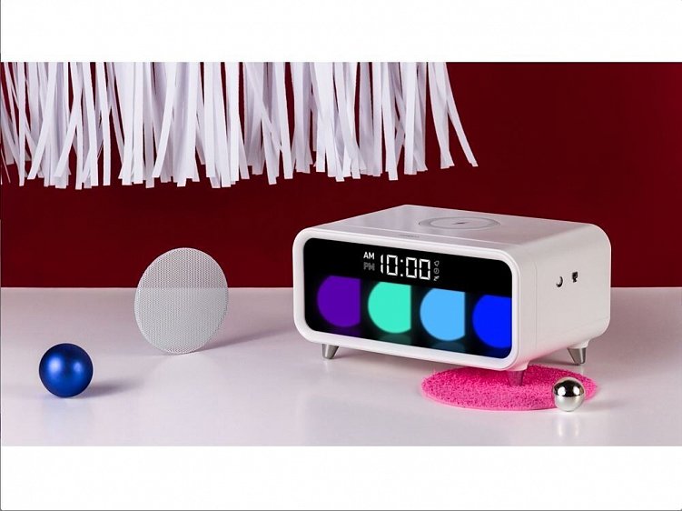 Стильные “умные” часы отлично впишутся в любой интерьер