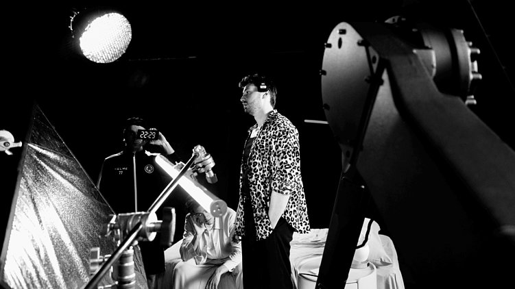 Кто за что отвечает на съемках рекламного ролика: разбираемся в ролях видеопродакшена