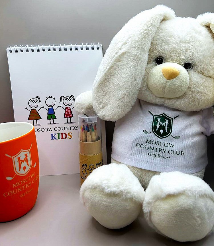 «Не трогай, это на Новый год», или Почему самое время заказывать корпоративные подарки в сентябре?