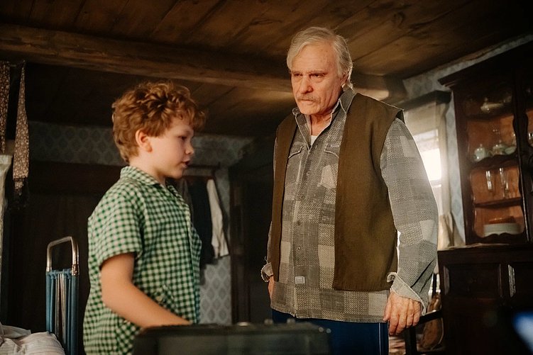 «Батя 2. Дед»: бизнес, маркетинг и личный бренд в народной комедии