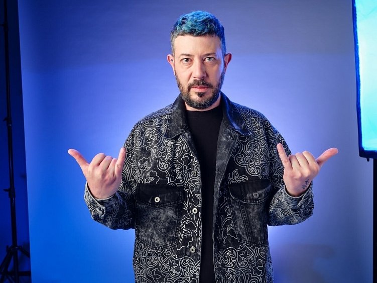 Быть ярче остальных, работать с криптой, находить заказы в качалке и быть выше новой школы дизайна