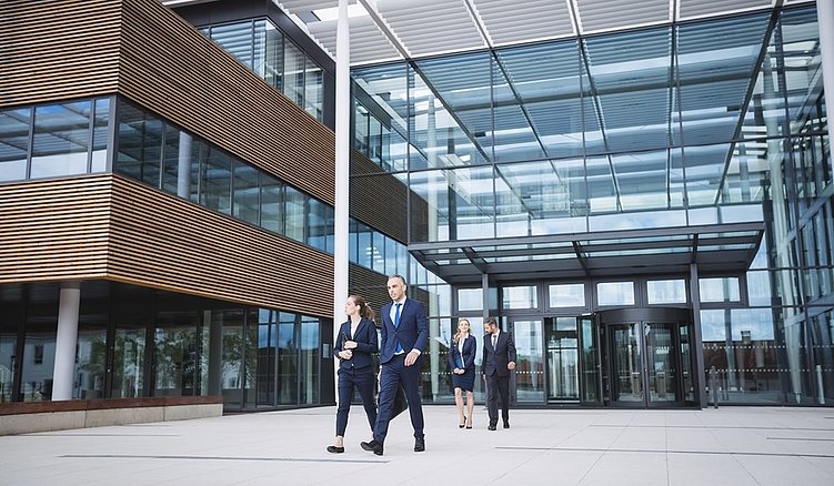 Миф о справедливой корпоративной системе: как добиться успеха в современных бизнес-реалиях