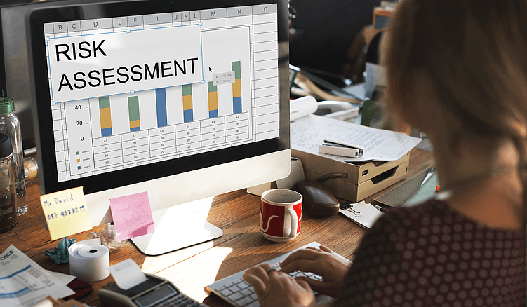 Стратегия выживания в эпоху AI: не зависеть, диверсифицировать, следить.