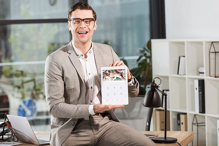 Изготовление сайта в веб-студии — есть ли смысл?