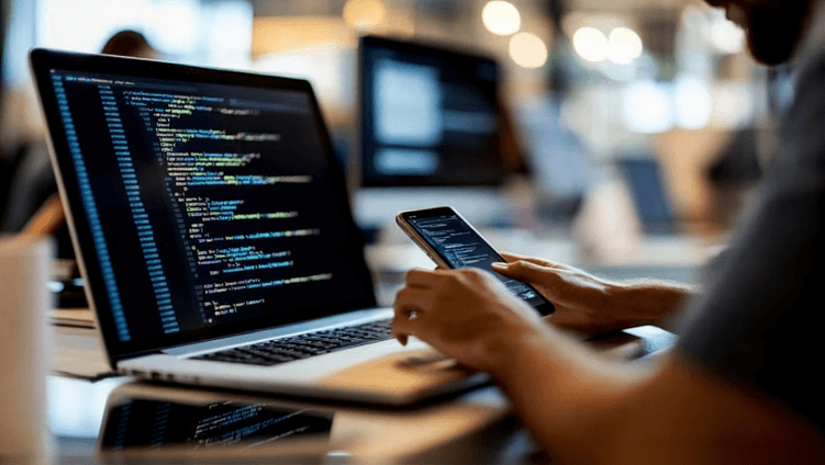 Разработка сайтов и приложений: на что обращать внимание при выборе подрядчика