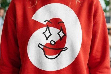 Фильмография работ: дизайн мерча для рекрутеров «Магнита»
