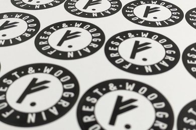 Разработка логотипа и название для бренда в области рукоделия и творчества