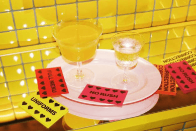 Вывод бренда на рынок и пролонгированная поддержка бара Happy End на Патриарших прудах