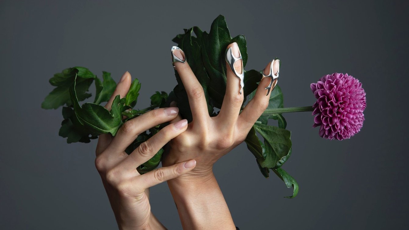 Красота женского тела заключенная в форму