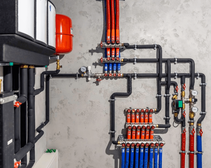 Продвижение работ по монтажу теплого водяного пола и систем отопления