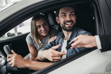 Учет количества и стоимости звонков, заявок.