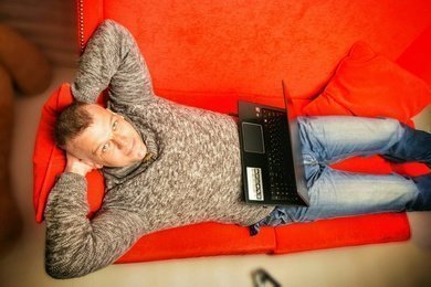 28 заявок в первую же неделю после запуска рекламы. И 6 состоявшихся встреч!