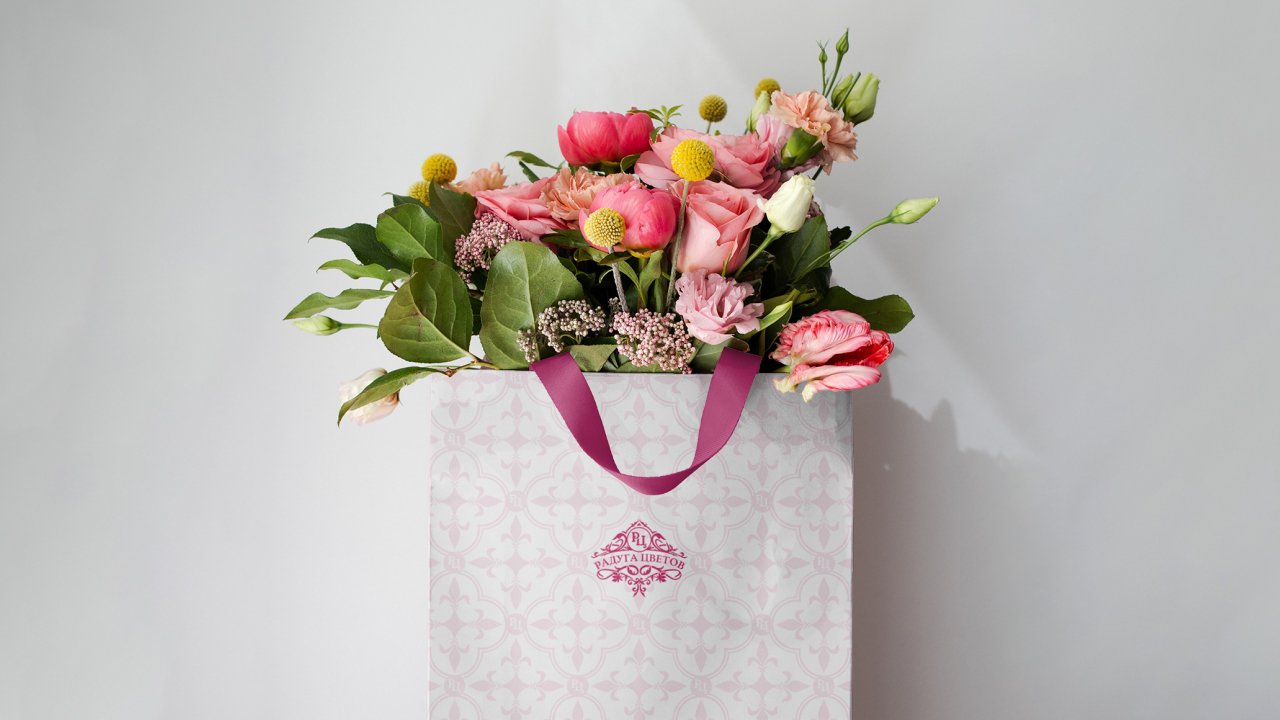 Фирменный стиль для производителя цветочных коробок