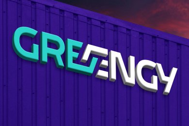 Нейминг, логотип и фирменный стиль сети электрозаправок Greengy для UD Group от GreenMars