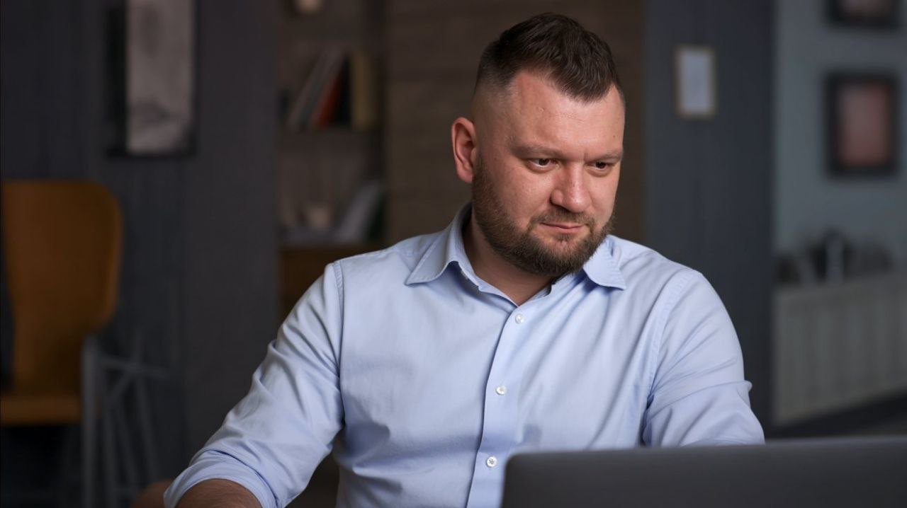 Кейс: Как мы продвигали бренд строительной компании в ответах нейросетей