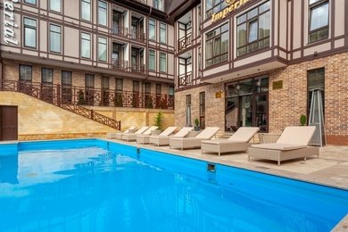 +61 316 626 рублей выручки за 9 месяцев (январь-сентябрь) с 2-ух отелей