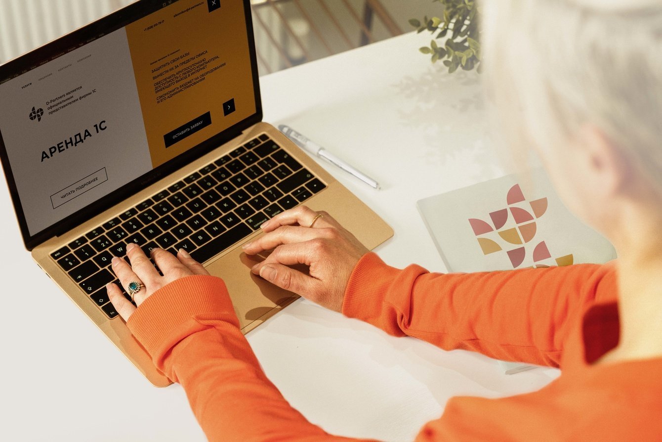 Дизайн сайта для компании D-Partners