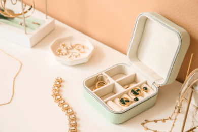 Технический апгрейд сайта ювелирного холдинга: рост трафика в Google на 25% при падающем спросе