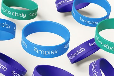 Новый фирменный стиль стоматологической клиники Simplex