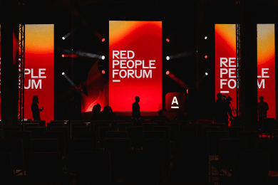 Как огонь стал символом единства и драйва для Альфа-Банка