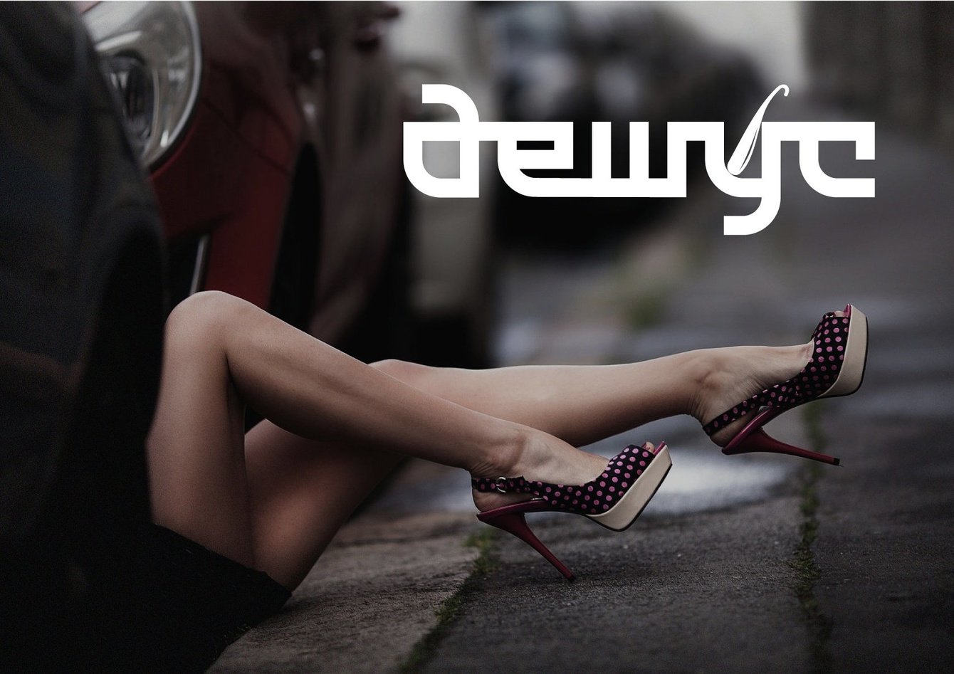 Разработка логотипа для обувного магазина Дешус