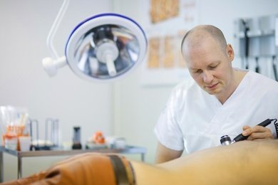 Увеличение конверсии в записи на консультацию с помощью ИИ-оценки кожных заболеваний