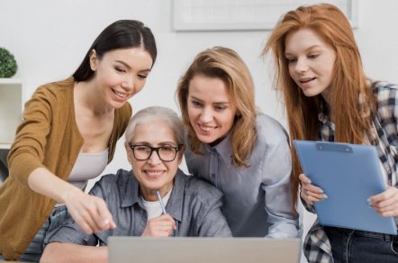 Преодоление конфликтов между поколениями – ключ к успешному взаимодействию на рабочем месте