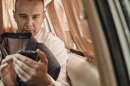 Создание внутренней мифологии: мемы, байки и легенды вашей компании