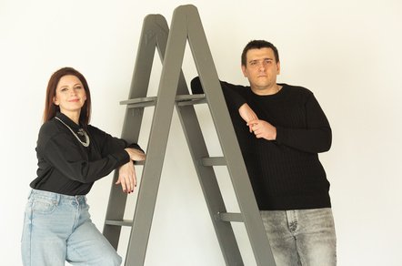 Когда писать статью для блога на сайте, а когда — пост для социальных сетей: полное руководство