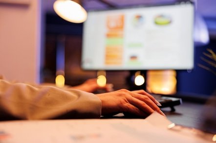 С чего начать создание сайта: стратегия, CMS и продвижение под бизнес