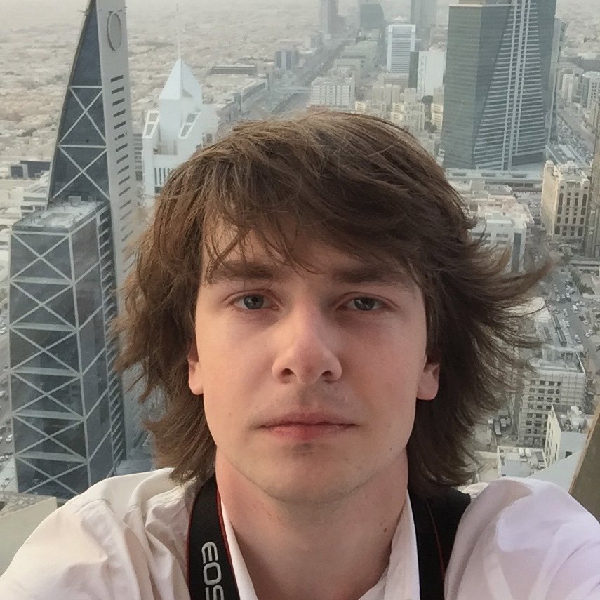 Андрей Викторович