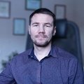 Виктор Тихонов