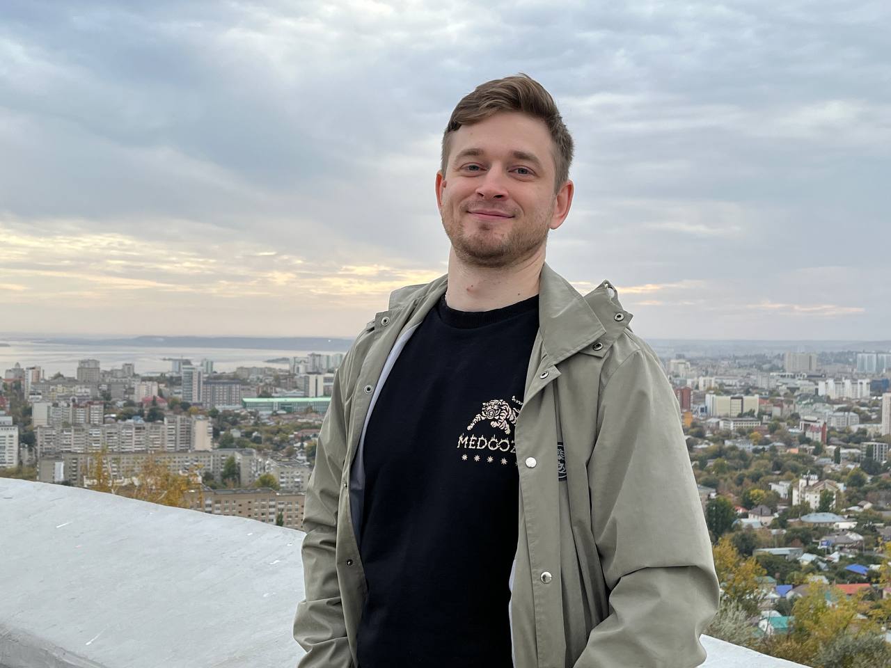 Артём