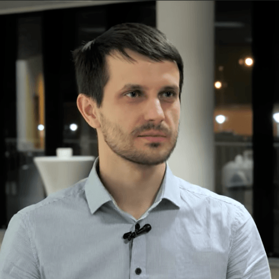 Антон Юрьевич