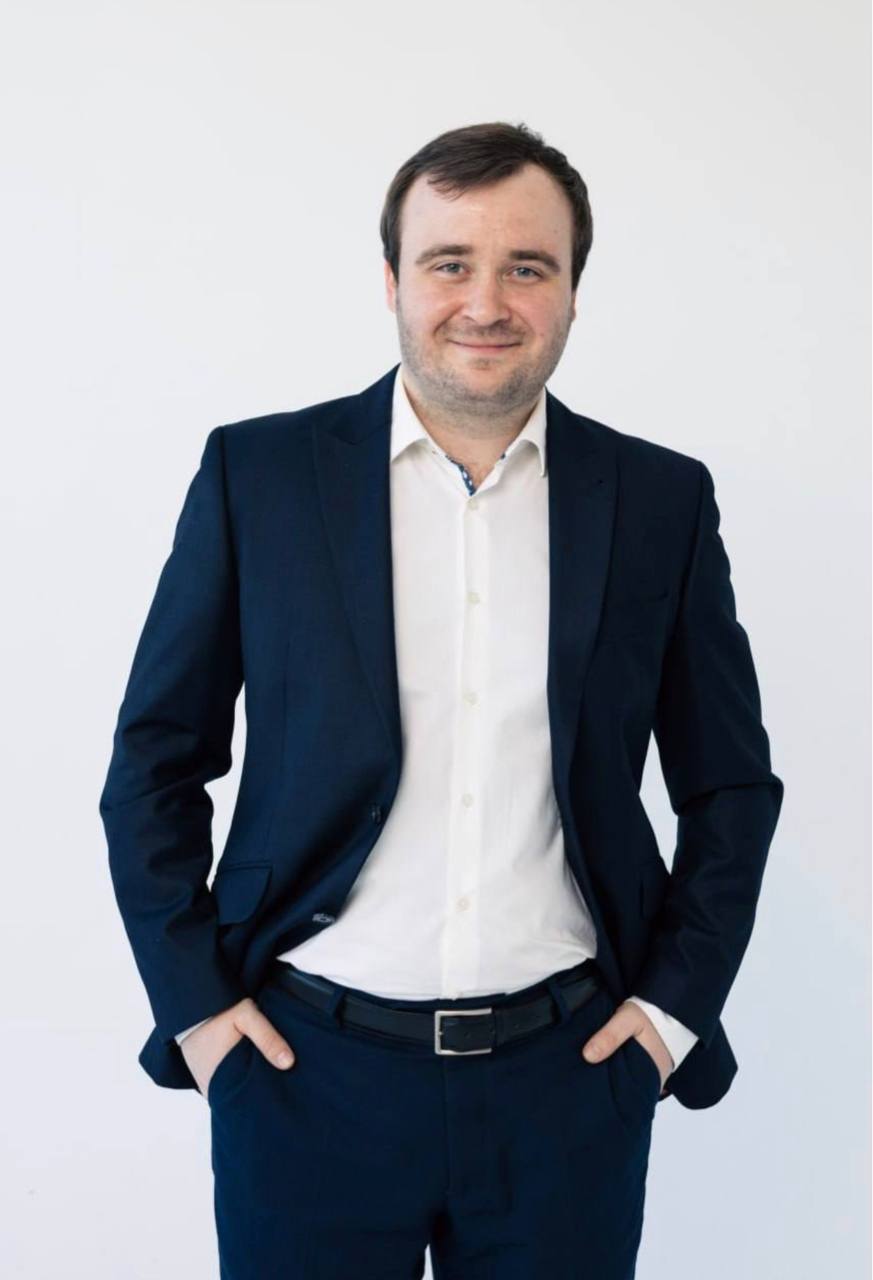 Александр